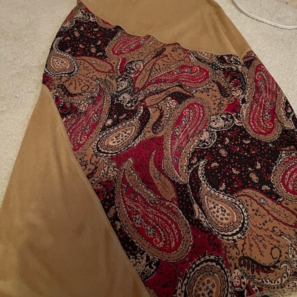 Vintage lined garage skirt size 5. tan with  design. made in canada‎